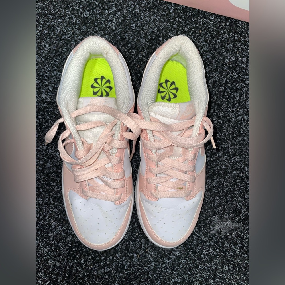 Nike Women's Light Pink and White Low-Top Sneakers